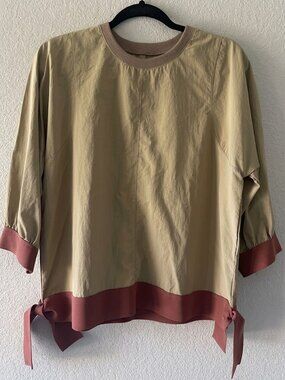 Chic Two-Tone Casual Blouse with Side Tie Ribbons (Size M)